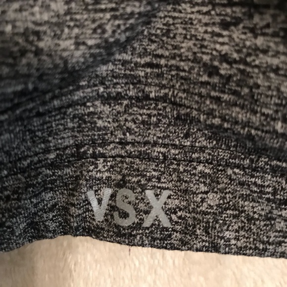 Victoria’s Secret sports bra - Picture 2 of 3